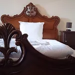 History Unique Guest house