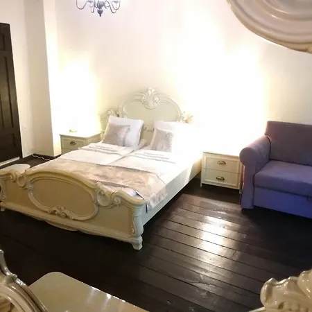 History Unique Guest house 3*