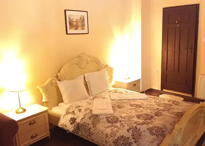 History Unique Guest house 3*