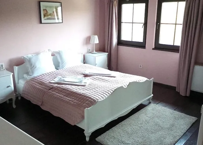 History Unique Guest house