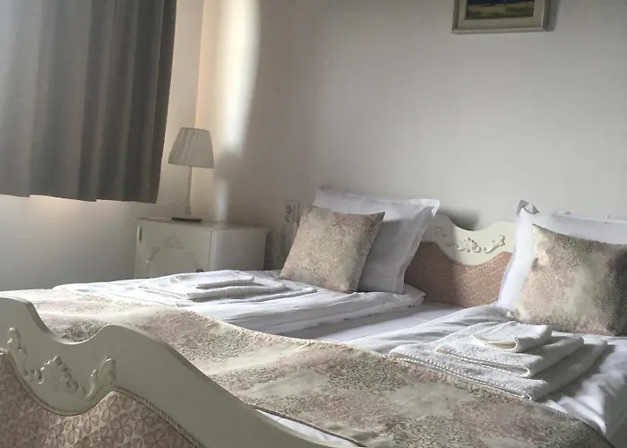 Guest house History Unique 3*