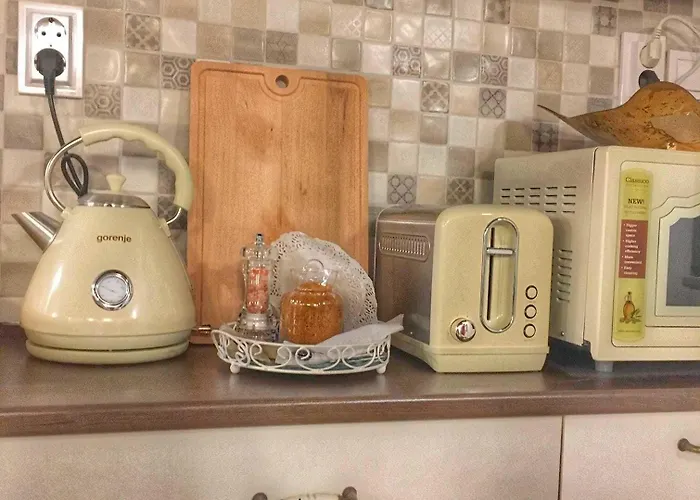 History Unique Guest house 3*