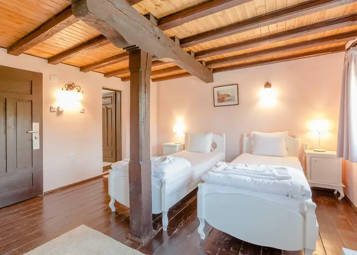 Guest house History Unique Veliko Tarnovo